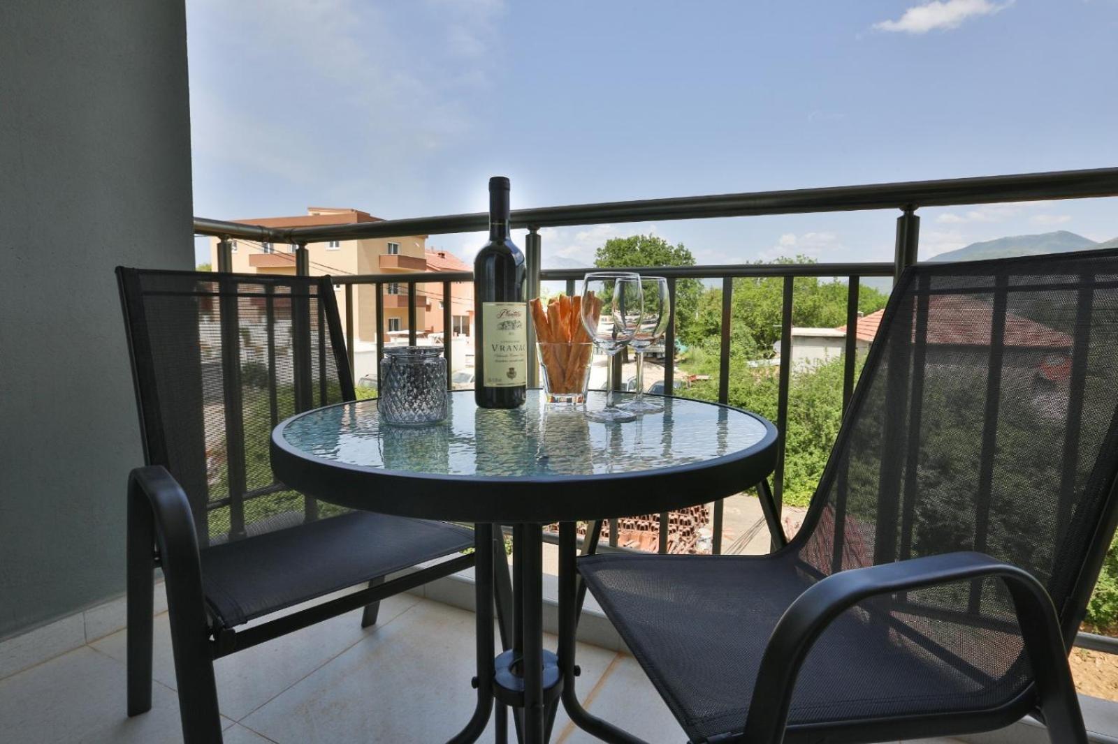 Kristina Apartments Tivat Kültér fotó
