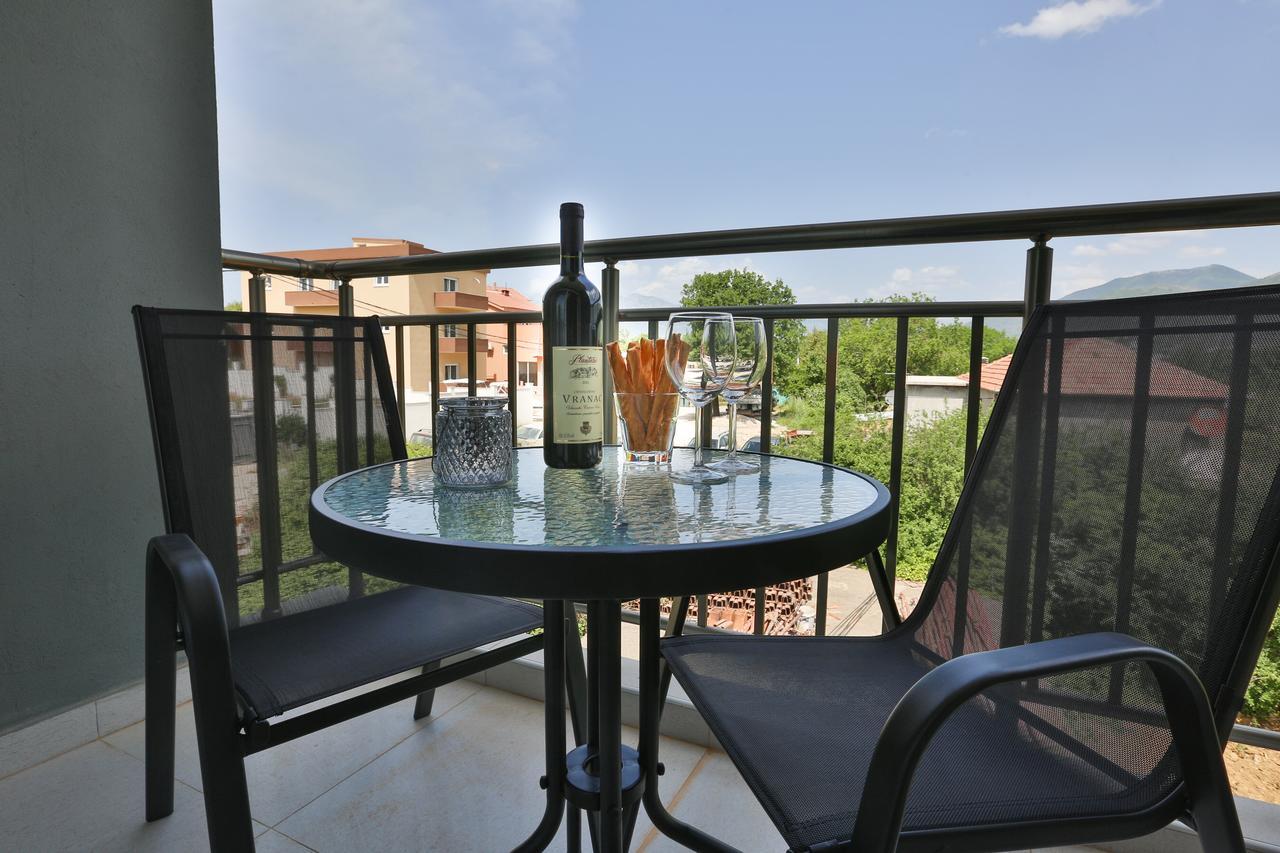 Kristina Apartments Tivat Kültér fotó