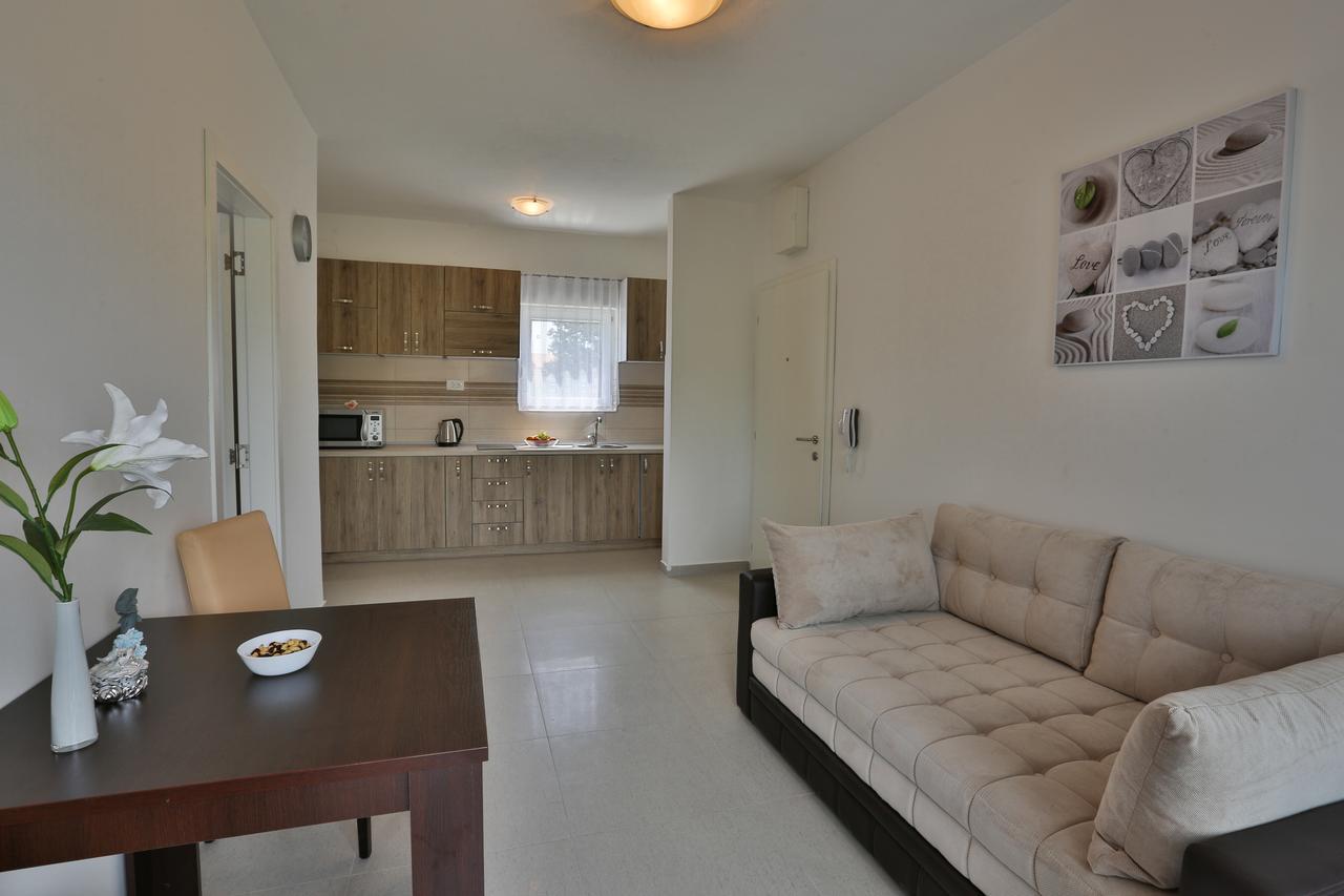 Kristina Apartments Tivat Kültér fotó