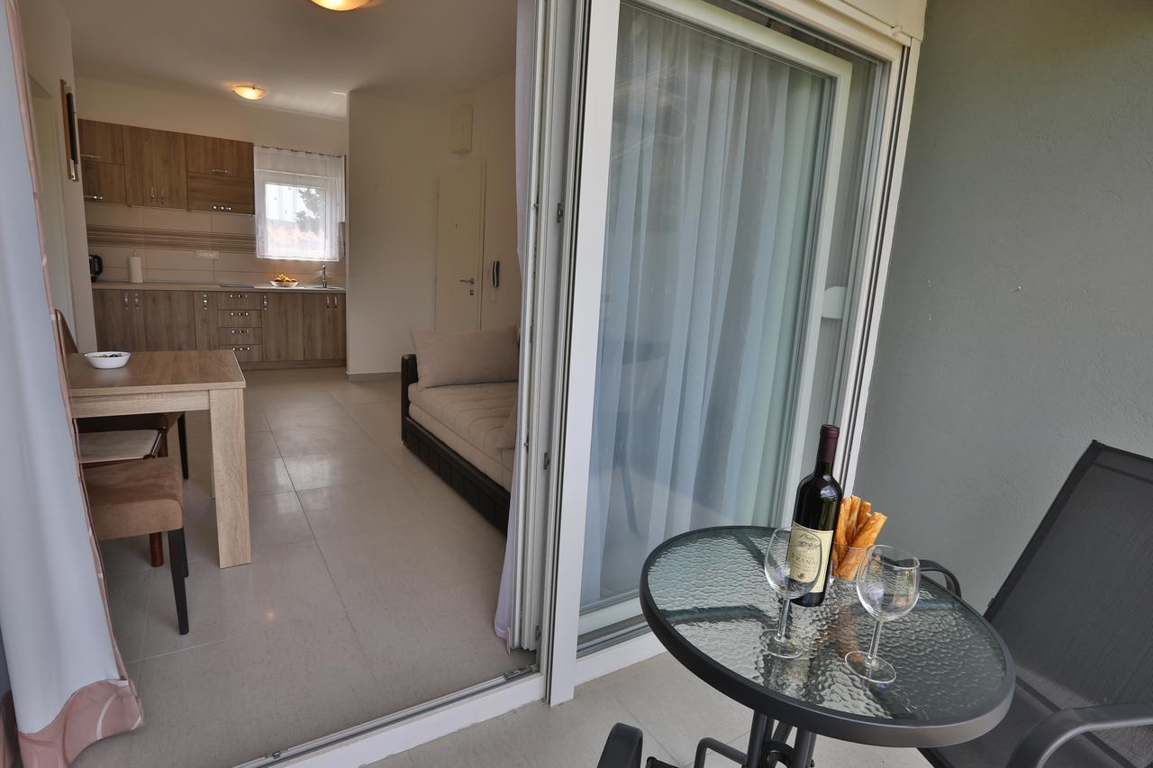 Kristina Apartments Tivat Kültér fotó